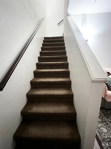 2600 Chandler Court 21, Bakersfield, CA 93313