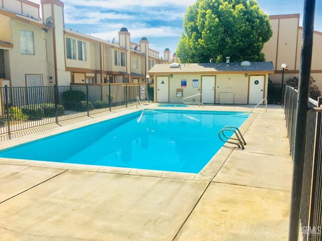 2600 Chandler Court 21, Bakersfield, CA 93313