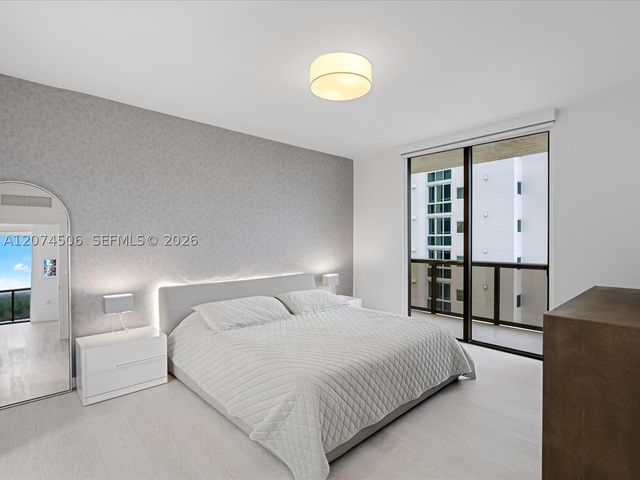 16275 Collins Ave 1804, Sunny Isles Beach, FL 33160