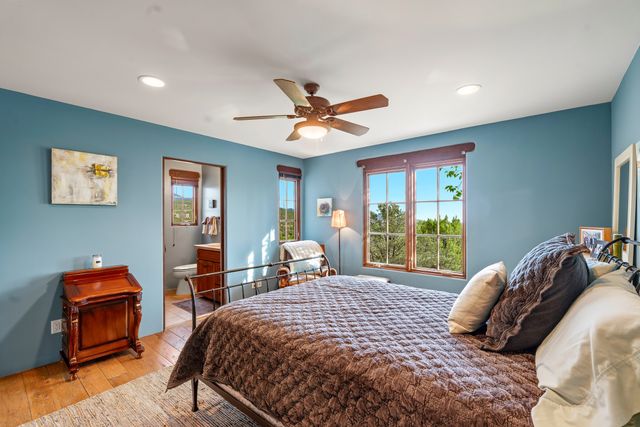 148 Barranca Road, Santa Fe, NM 87501