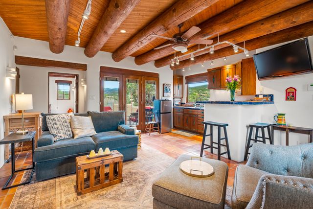 148 Barranca Road, Santa Fe, NM 87501