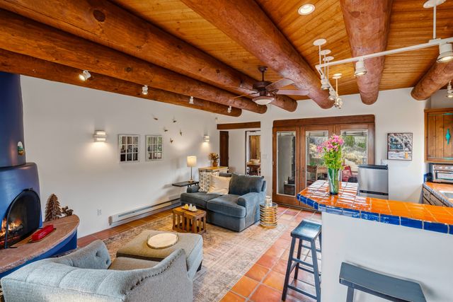 148 Barranca Road, Santa Fe, NM 87501