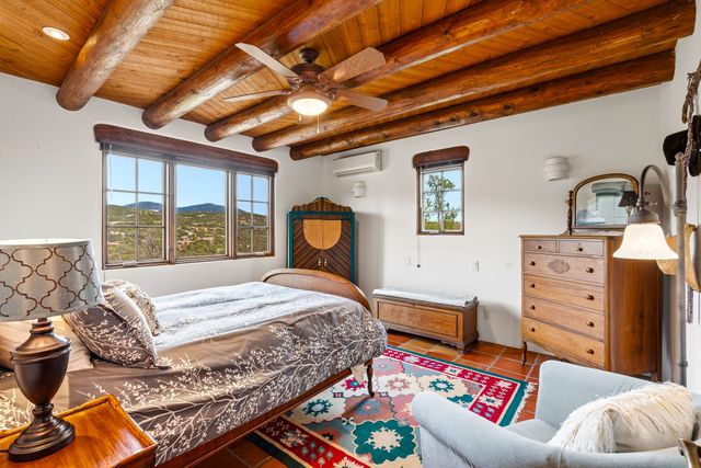 148 Barranca Road, Santa Fe, NM 87501