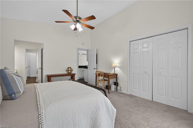 2325 W Great Neck Rd Apt 203, Virginia Beach, VA 23451