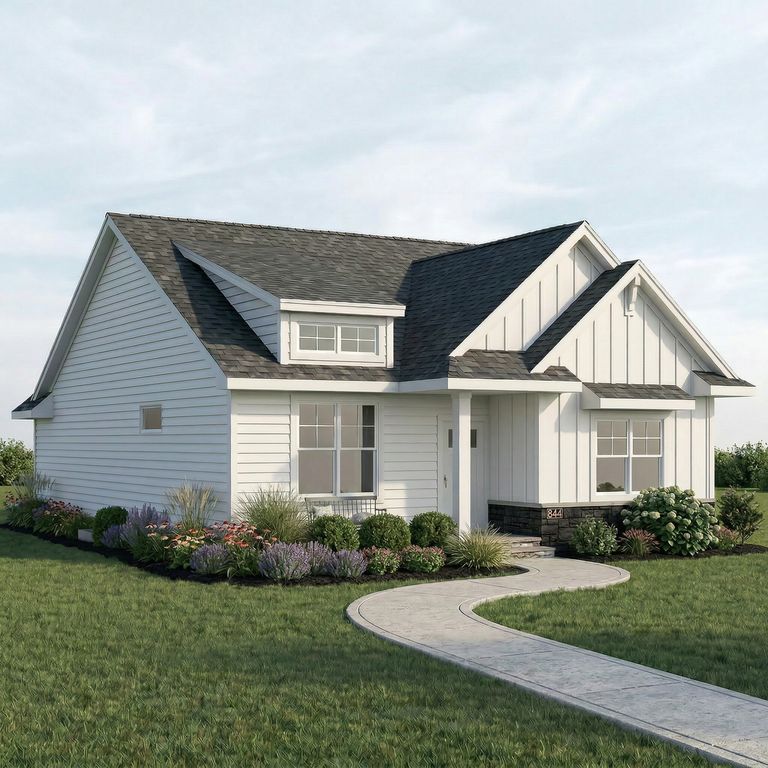 304 Veterans Boulevard, Knoxville, IA 50138
