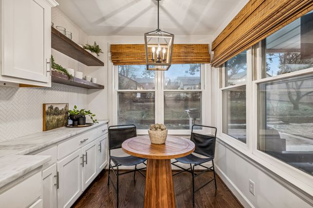 917 Winston Pl, Nashville, TN 37204