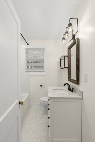 917 Winston Pl, Nashville, TN 37204