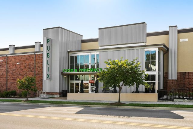 917 Winston Pl, Nashville, TN 37204