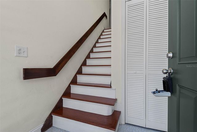 8 OAKMONT COURT 8, Palm Coast, FL 32137