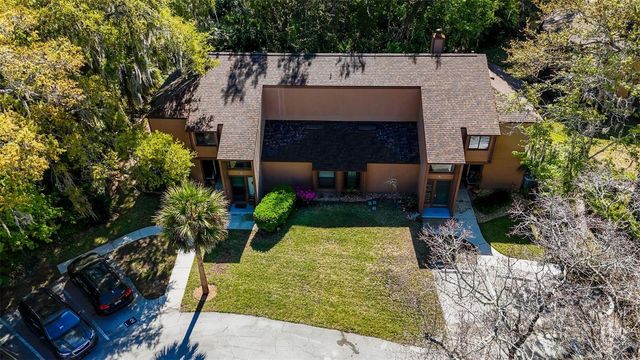 8 OAKMONT COURT 8, Palm Coast, FL 32137