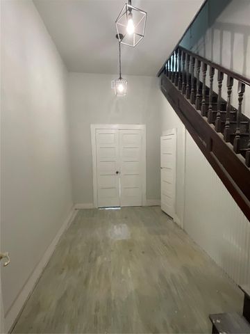 207 College Street, Chico, TX 76431