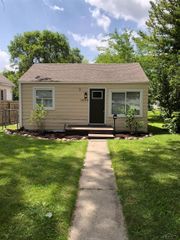 1425 Cypress Street, Saginaw, MI 48602