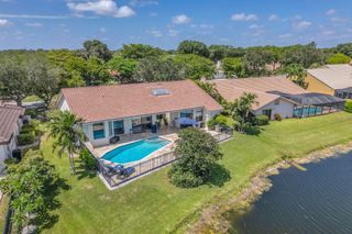 12200 Classic Dr, Coral Springs, FL 33071