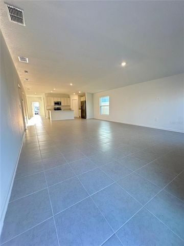 2117 LASSO LOOP, Eagle Lake, FL 33839