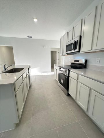 2117 LASSO LOOP, Eagle Lake, FL 33839