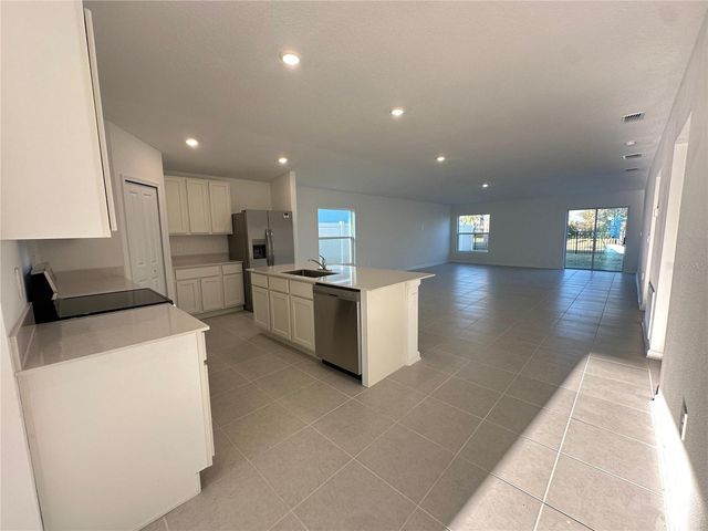 2117 LASSO LOOP, Eagle Lake, FL 33839