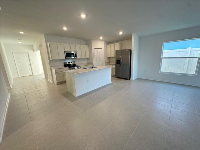 2117 LASSO LOOP, Eagle Lake, FL 33839