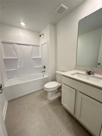 2117 LASSO LOOP, Eagle Lake, FL 33839