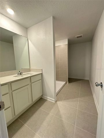 2117 LASSO LOOP, Eagle Lake, FL 33839