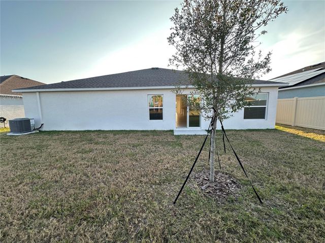 2117 LASSO LOOP, Eagle Lake, FL 33839