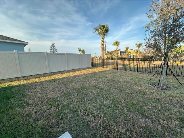 2117 LASSO LOOP, Eagle Lake, FL 33839