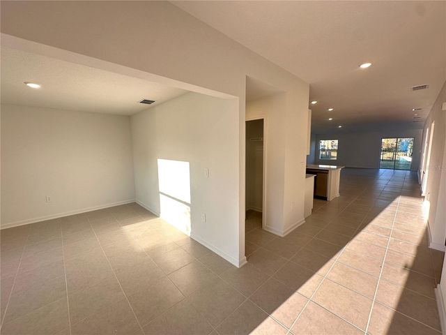 2117 LASSO LOOP, Eagle Lake, FL 33839