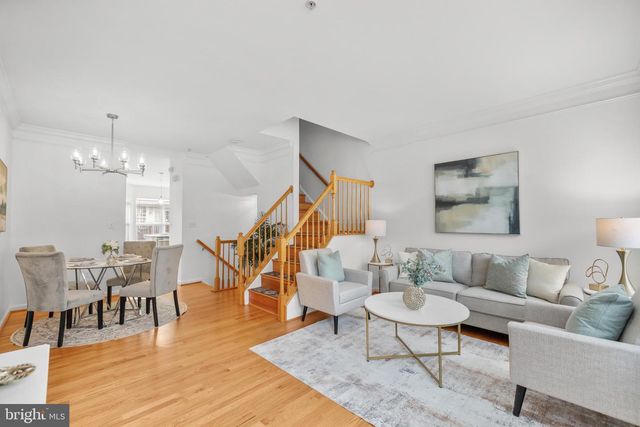 182 MARTIN LN, Alexandria, VA 22304