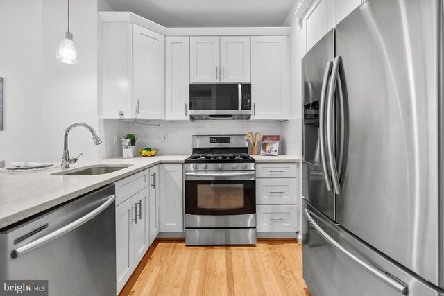 182 MARTIN LN, Alexandria, VA 22304