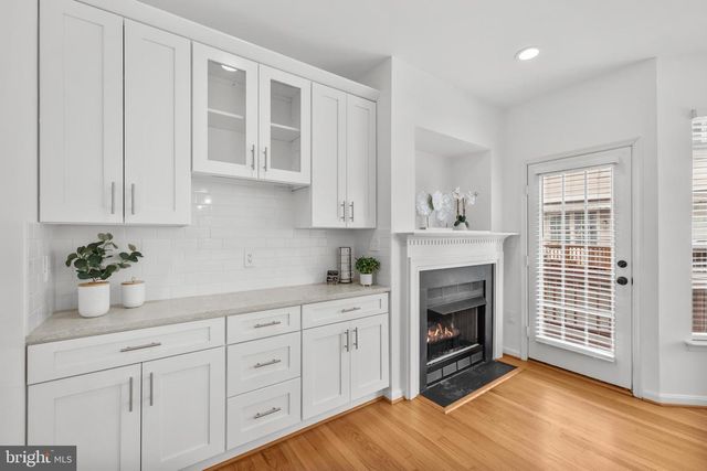 182 MARTIN LN, Alexandria, VA 22304