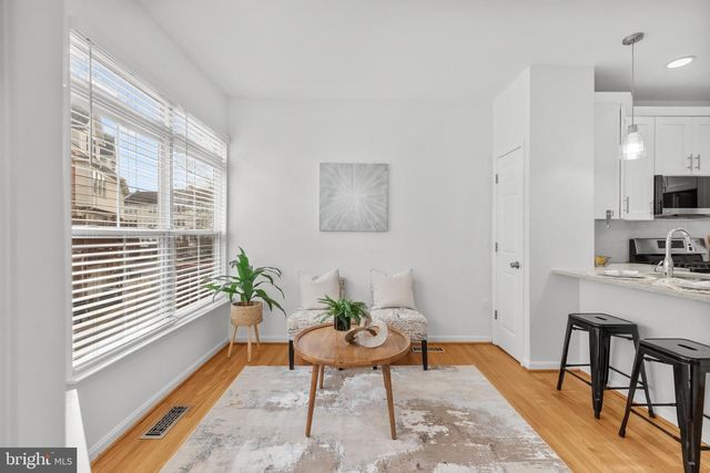 182 MARTIN LN, Alexandria, VA 22304