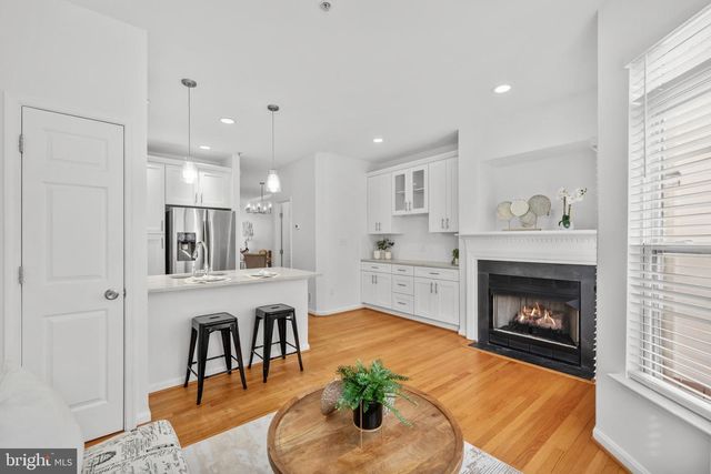 182 MARTIN LN, Alexandria, VA 22304