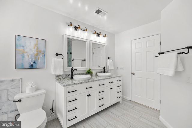 182 MARTIN LN, Alexandria, VA 22304