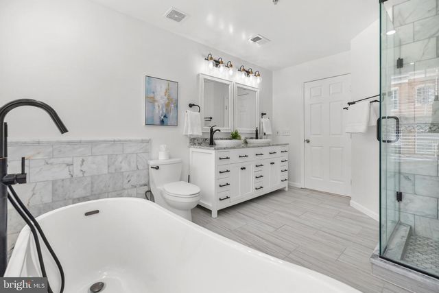 182 MARTIN LN, Alexandria, VA 22304