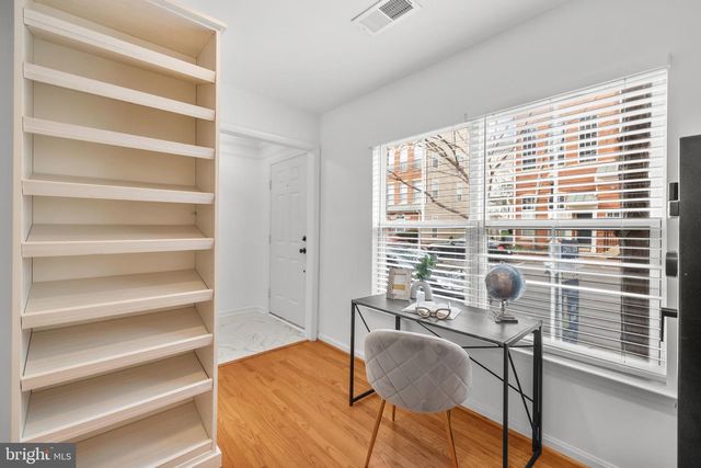 182 MARTIN LN, Alexandria, VA 22304