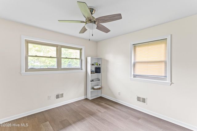 30 S Cardinal Drive, Wilmington, NC 28403