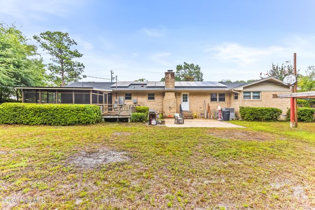 30 S Cardinal Drive, Wilmington, NC 28403