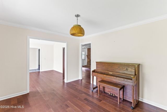 30 S Cardinal Drive, Wilmington, NC 28403