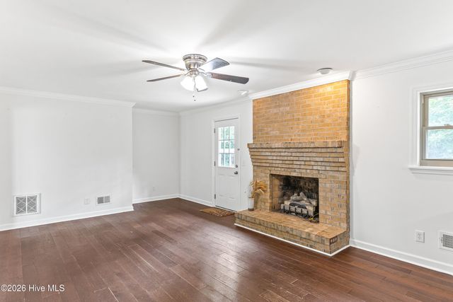 30 S Cardinal Drive, Wilmington, NC 28403