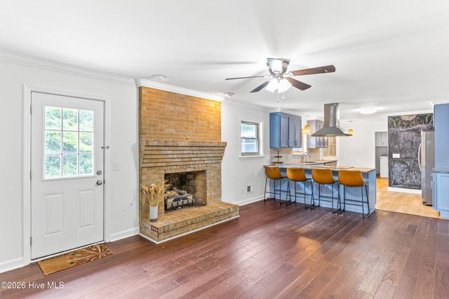 30 S Cardinal Drive, Wilmington, NC 28403