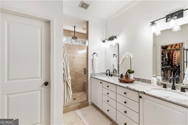 2330 Colonial Drive NE, Brookhaven, GA 30319