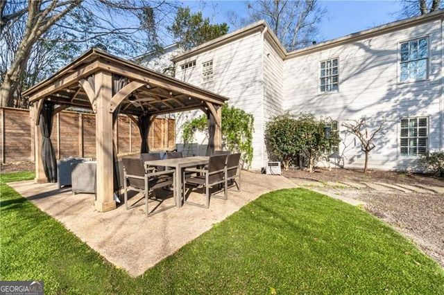 2330 Colonial Drive NE, Brookhaven, GA 30319