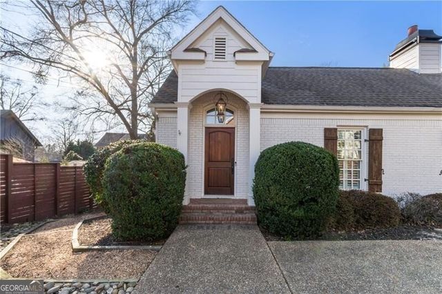 2330 Colonial Drive NE, Brookhaven, GA 30319