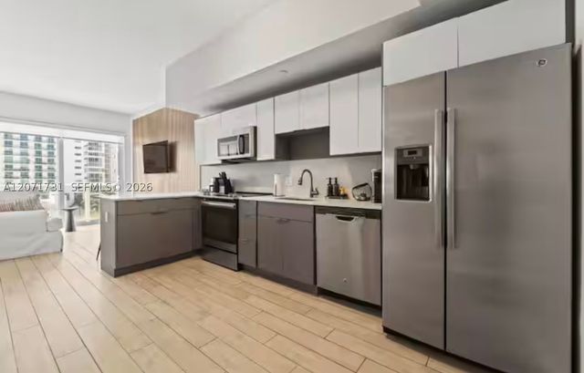 321 NE 26th St 811, Miami, FL 33137