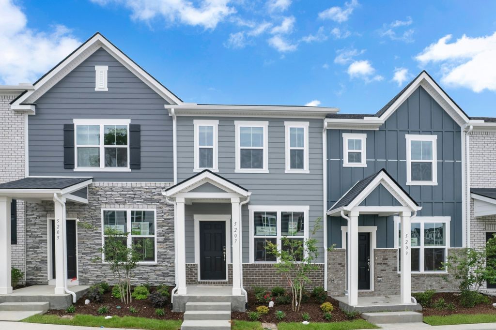 5223 Gladecress Lane, NE, Hermitage, TN 37076