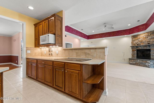 989 Middleton Drive NW, Calabash, NC 28467