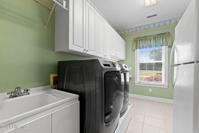 989 Middleton Drive NW, Calabash, NC 28467