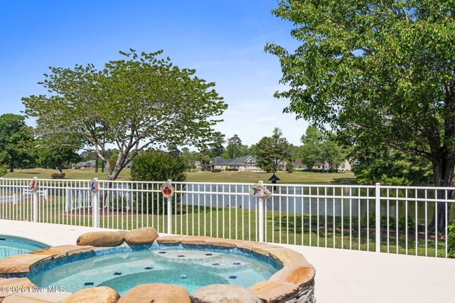 989 Middleton Drive NW, Calabash, NC 28467