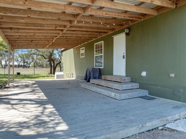 996 County Road 421, Evant, TX 76525