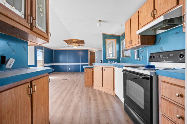 996 County Road 421, Evant, TX 76525