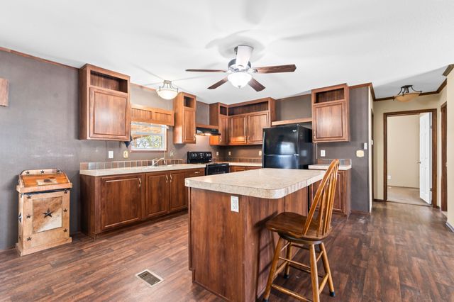 996 County Road 421, Evant, TX 76525